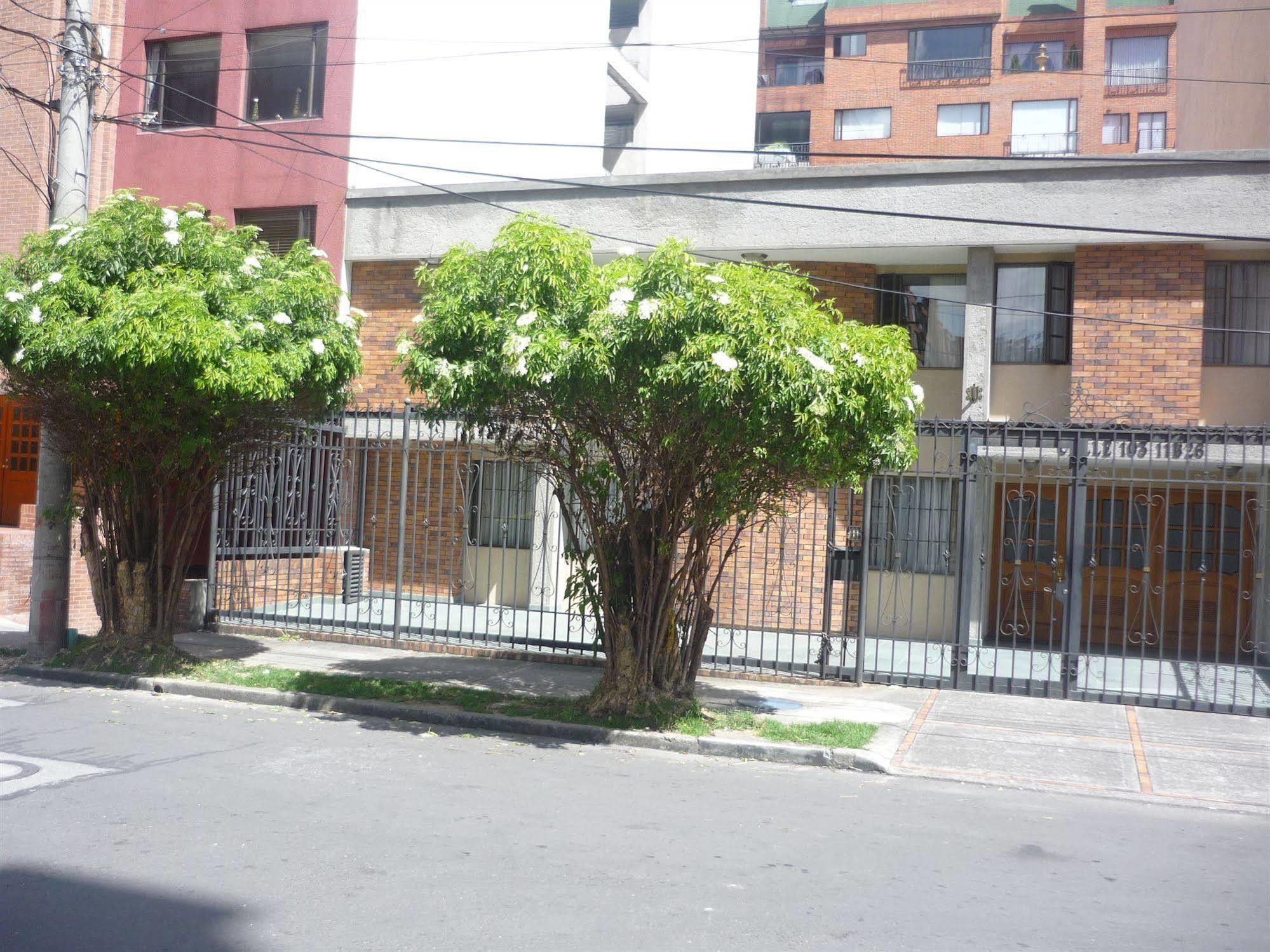 Hotel Casa La Riviera Bogota Ngoại thất bức ảnh