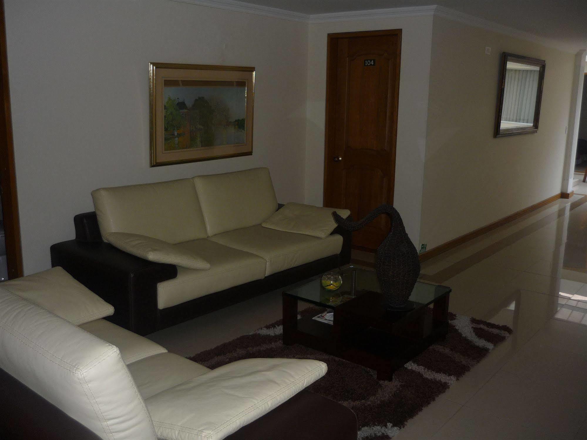 Hotel Casa La Riviera Bogota Ngoại thất bức ảnh