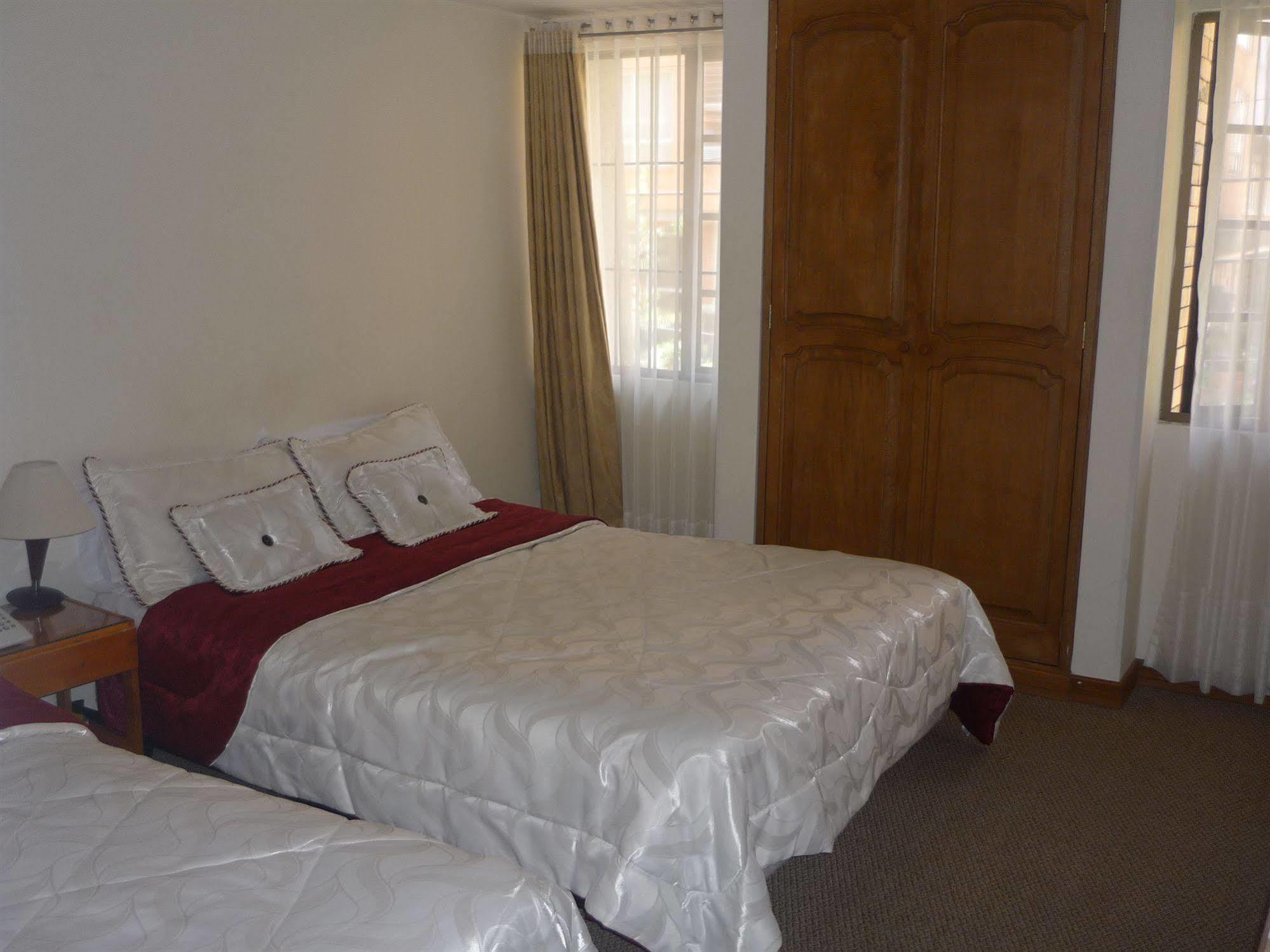 Hotel Casa La Riviera Bogota Ngoại thất bức ảnh